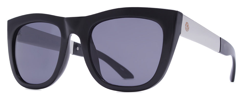 Gloss Black / Smoke